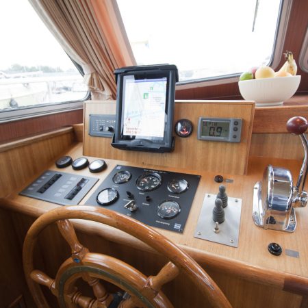 Dutchess Breva Stuurstand